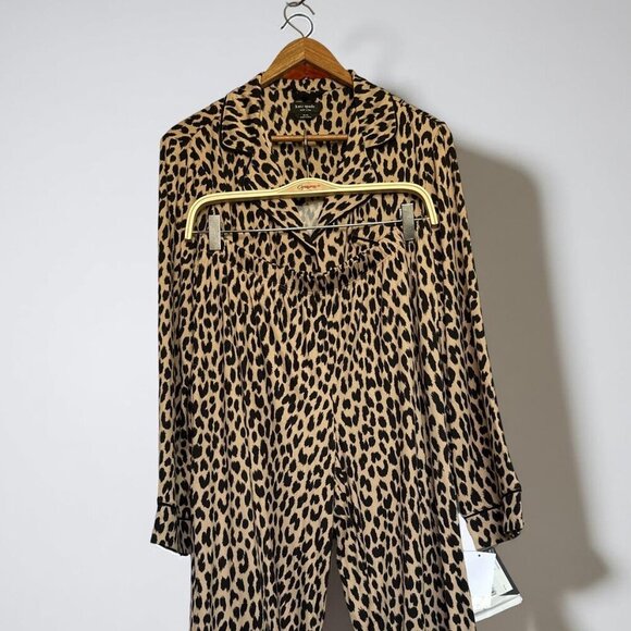 NWT Kate Spade Leopard Print PJ set Super soft - Picture 3 of 8